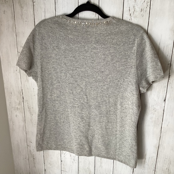 Saks Fifth Avenue Gray Cashmere Silver Sequin Shortsleeve Cropped Sweater Medium - Picture 5 of 6